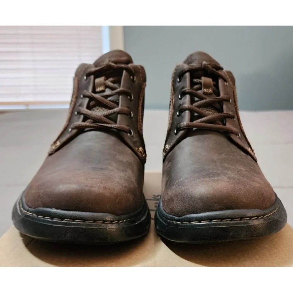 Clarks® (Men's 9 M) Un Brawley™ Up Boot in Brown Oily Leather‎ - $160